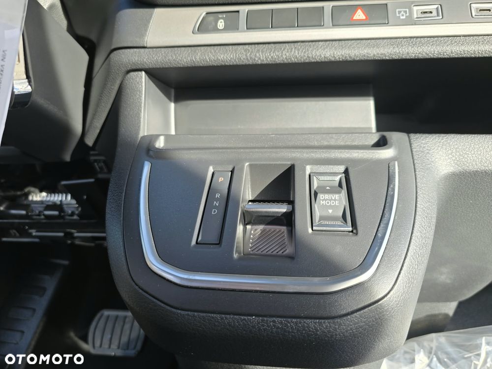 Fiat Ulysse 2.2 Business EAT8 - 23