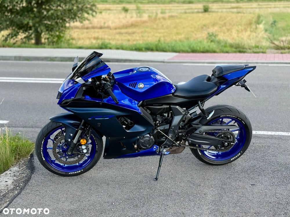Yamaha R7 - 5