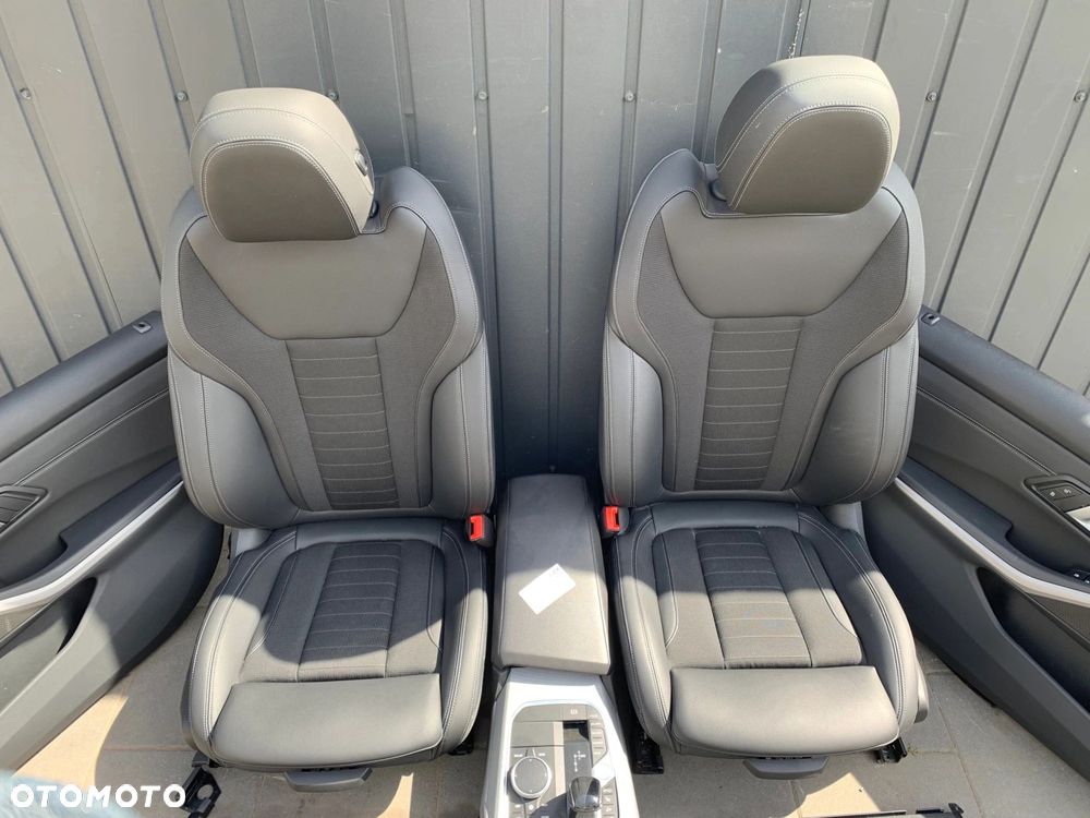 FOTELE TAPICERKA SPORTY GRZANE PAMIĘĆ ELEKTRYCZNE SKÓRA MATERIAŁ BMW 3 G21 - 2