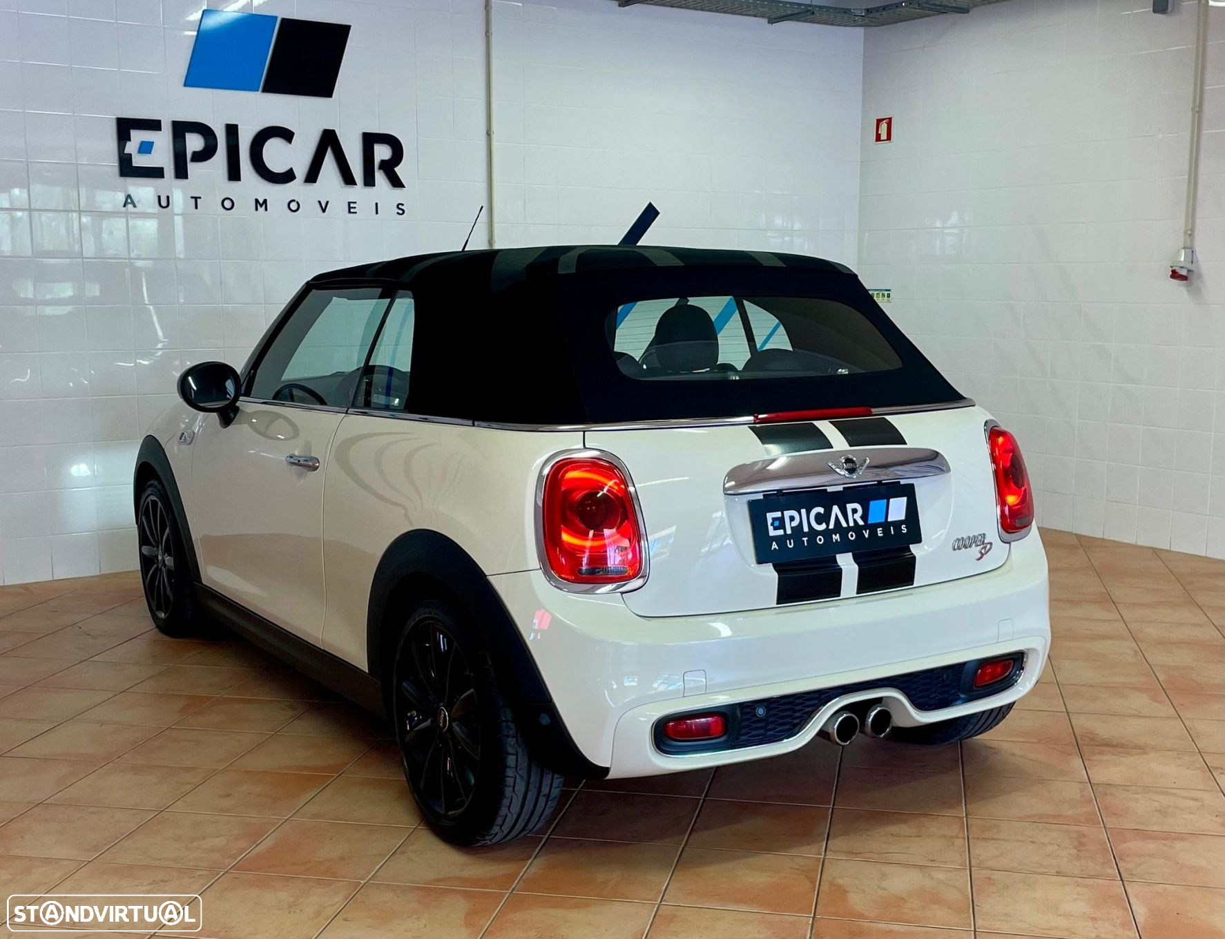MINI Cabrio Cooper SD Auto - 10