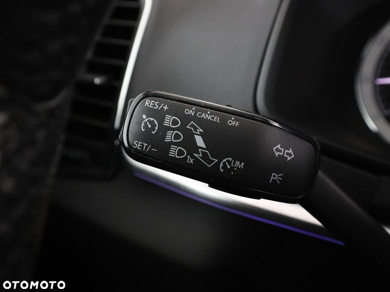 Skoda Karoq 1.0 TSI GPF 4x2 Style - 33