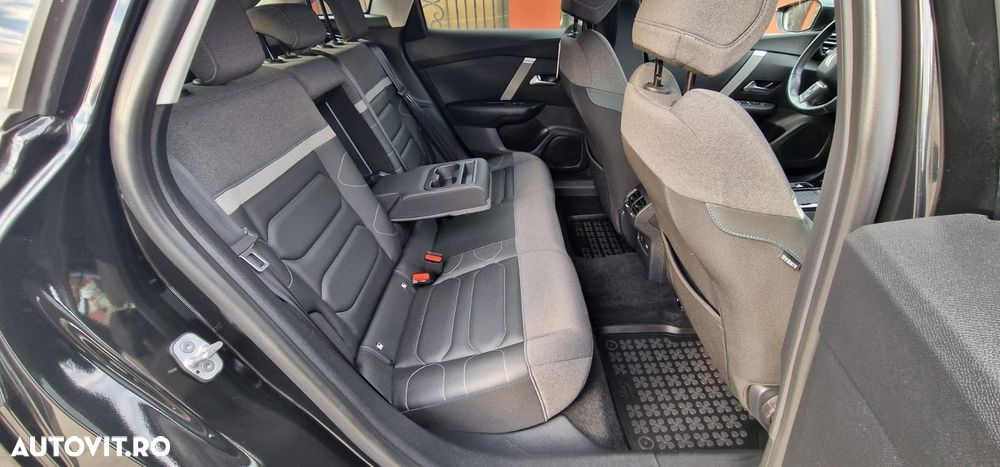 Citroën C4 PureTech 130 Stop&Start EAT8 SHINE - 19