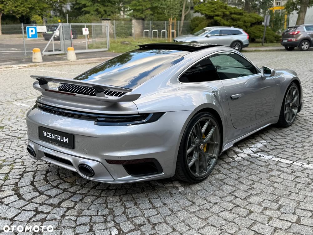 Porsche 911 Turbo S - 7
