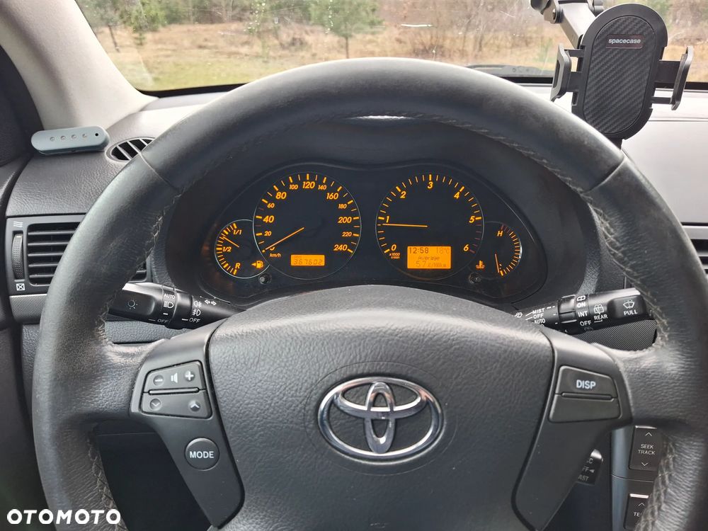 Toyota Avensis 2.0 D-4D Sol - 6