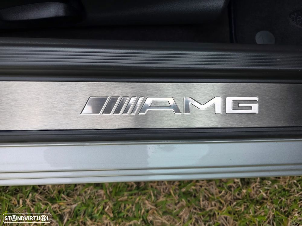 Mercedes-Benz SLK 32 AMG - 25