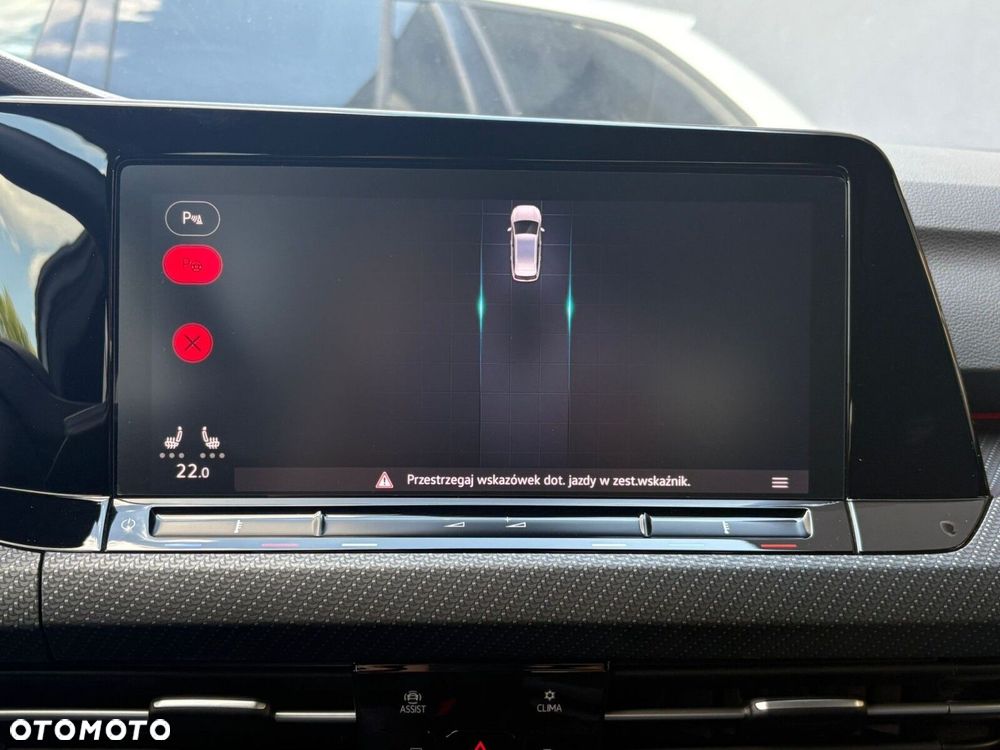 Volkswagen Golf Variant 1.5 eTSI EVO R-Line DSG - 25