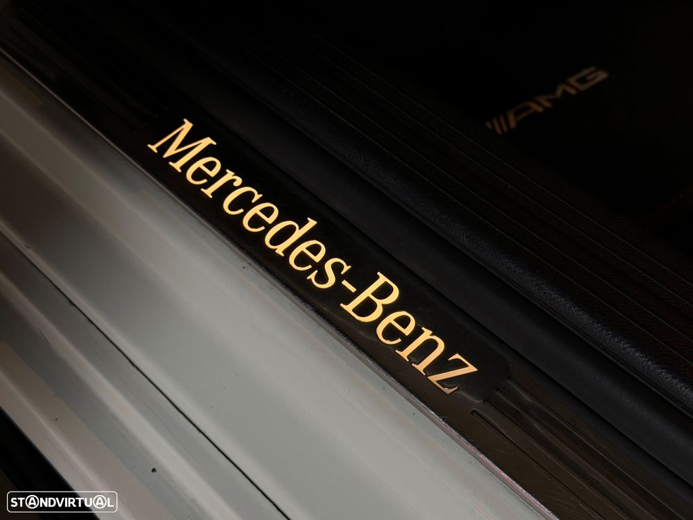 Mercedes-Benz A 180 CDI AMG Line - 23