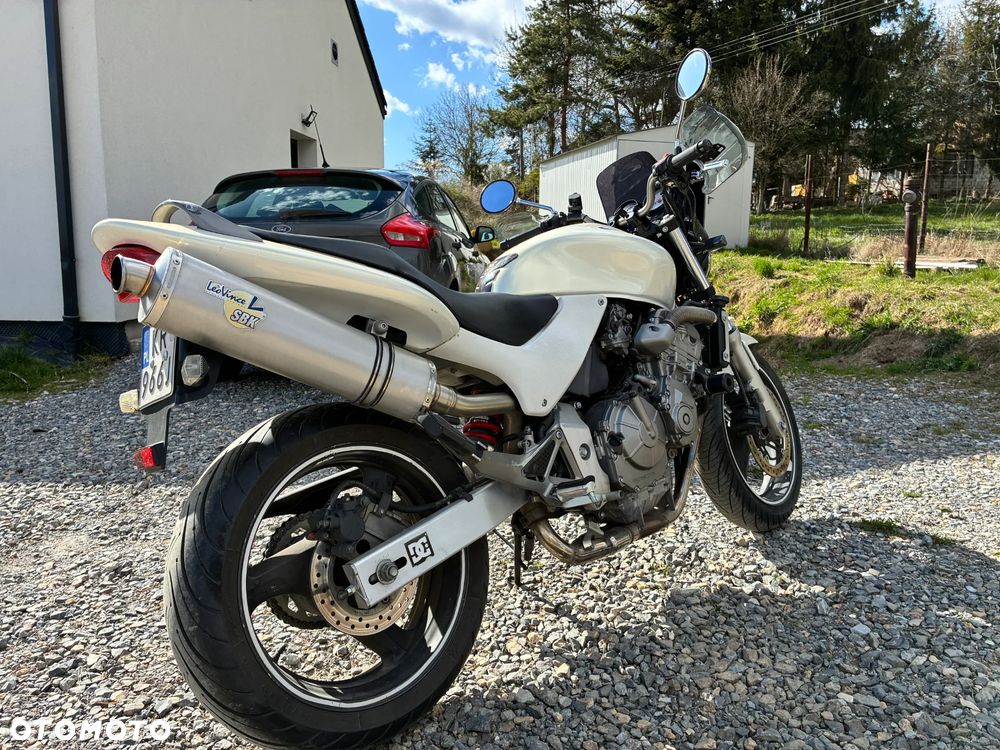 Honda Hornet - 3