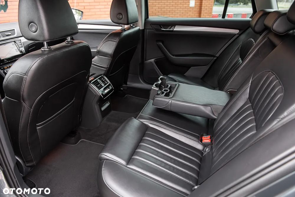 Skoda Superb - 24
