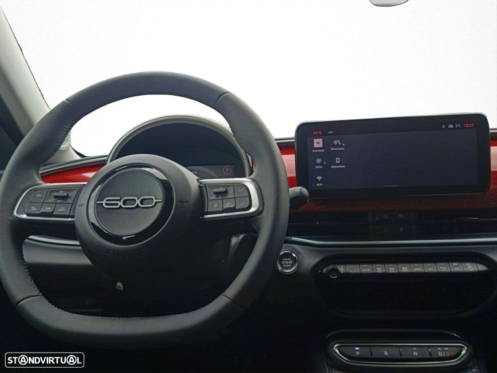 Fiat 600e 54 kWh (RED) - 14