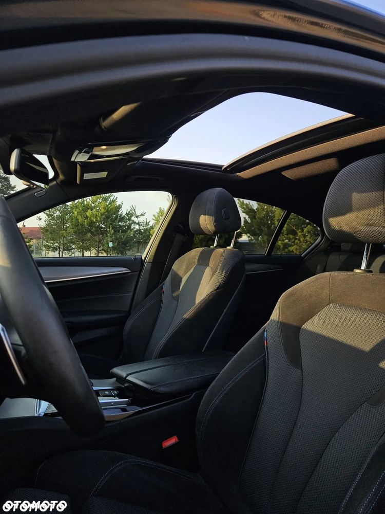 BMW Seria 5 530i xDrive M Sport sport - 8
