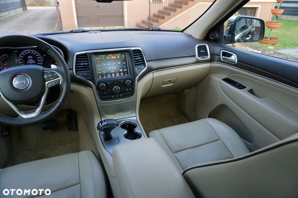 Jeep Grand Cherokee 5.7 V8 Overland - 20