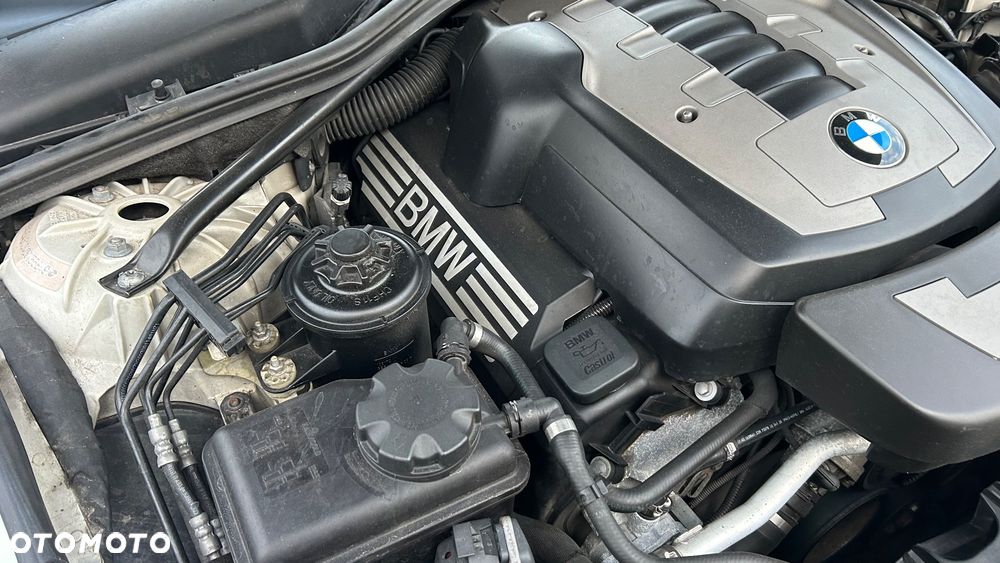 BMW Seria 6 650 i - 17