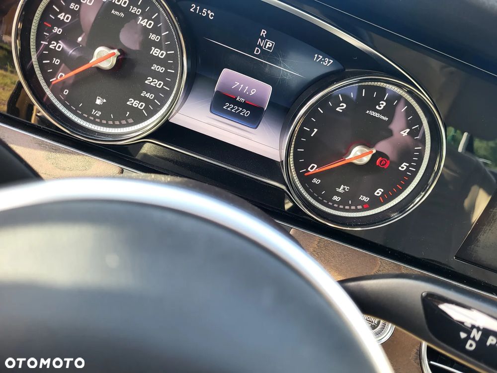 Mercedes-Benz Klasa E 200 d 9G-TRONIC - 7