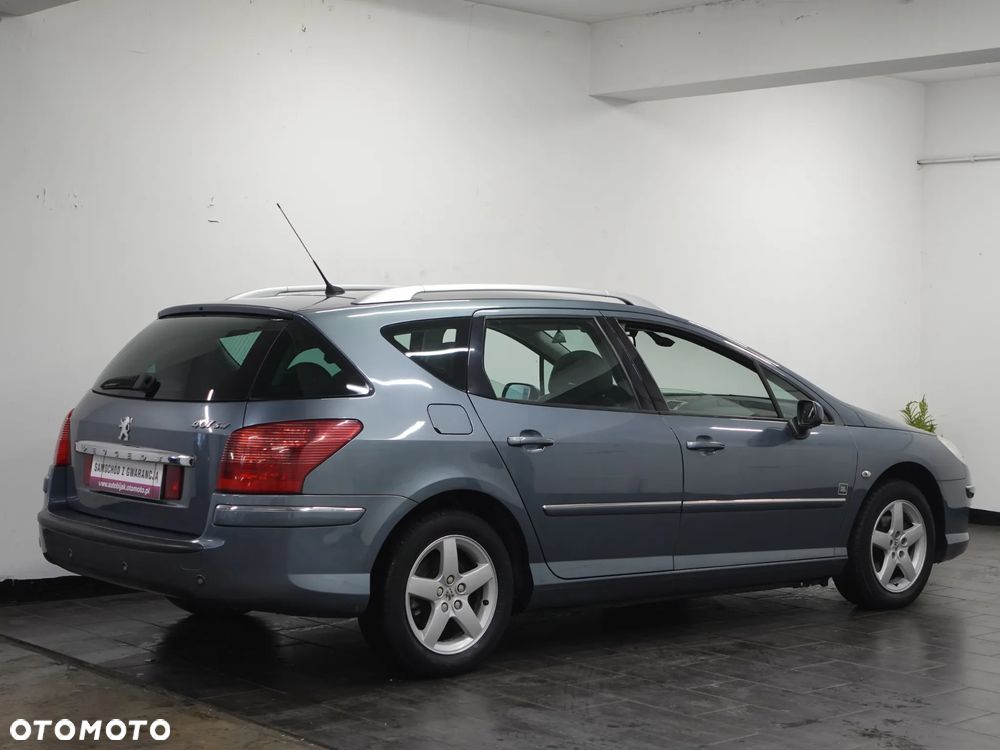 Peugeot 407 - 8