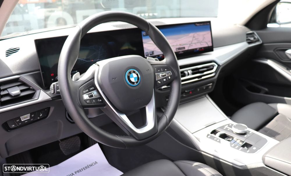 BMW 320 e Line Sport Auto - 11