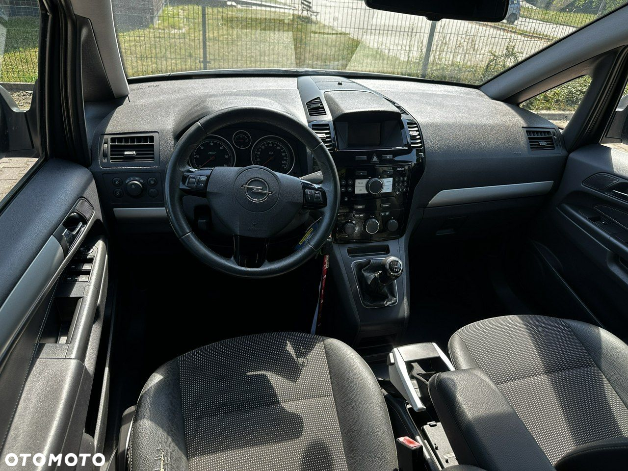 Opel Zafira 1.9 CDTI First Edition - 14