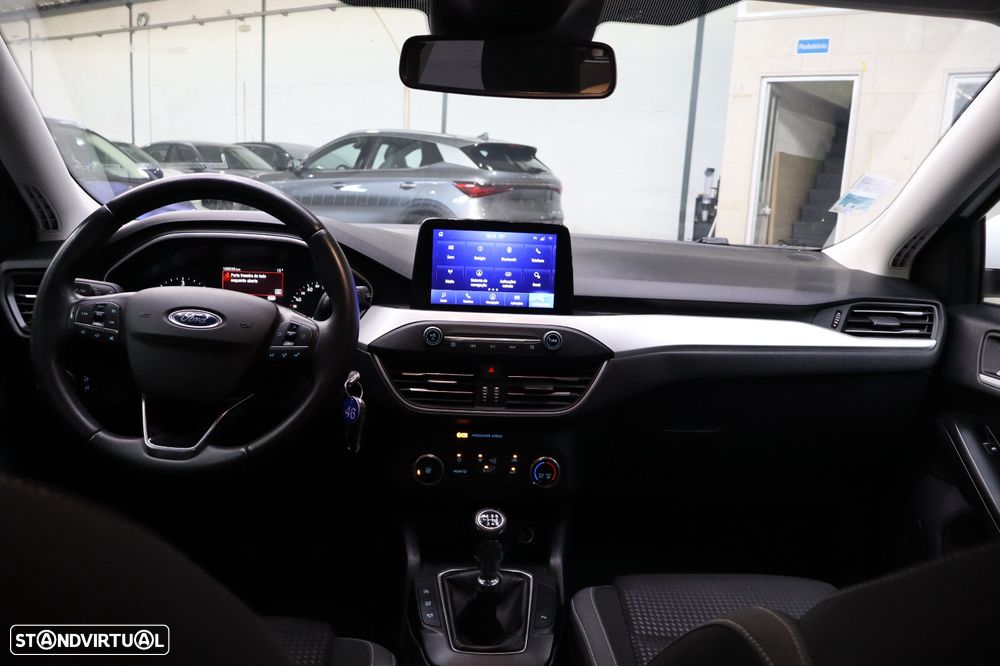 Ford Focus 1.5 EcoBlue S&S COOL&CONNECT DESIGN - 11