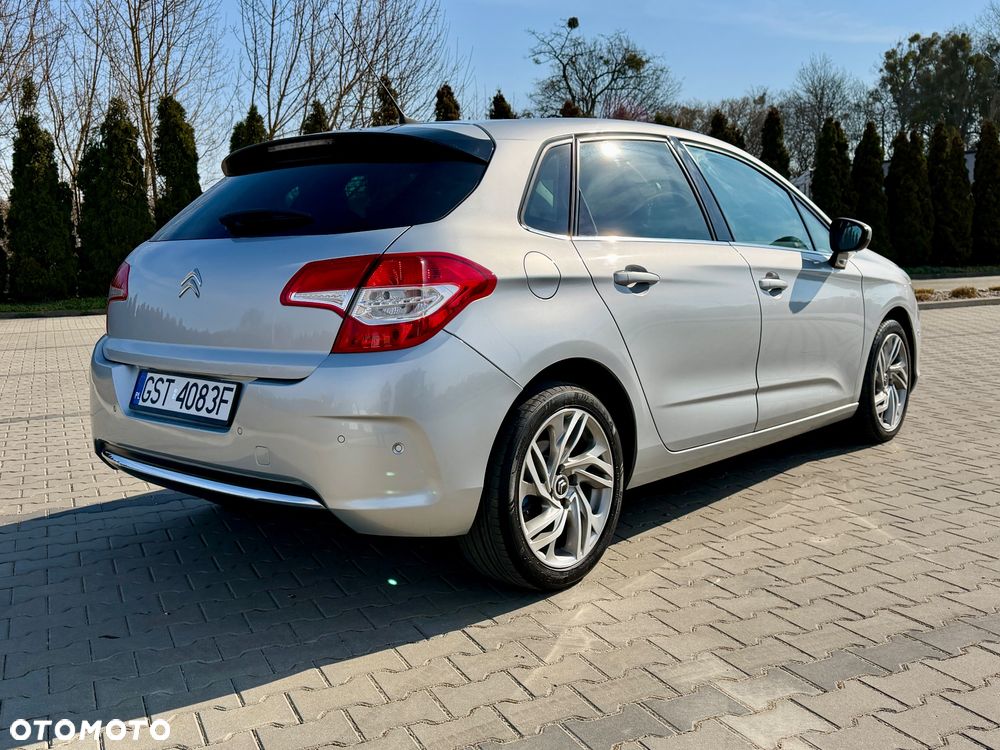 Citroën C4 HDi 150 Exclusive - 3