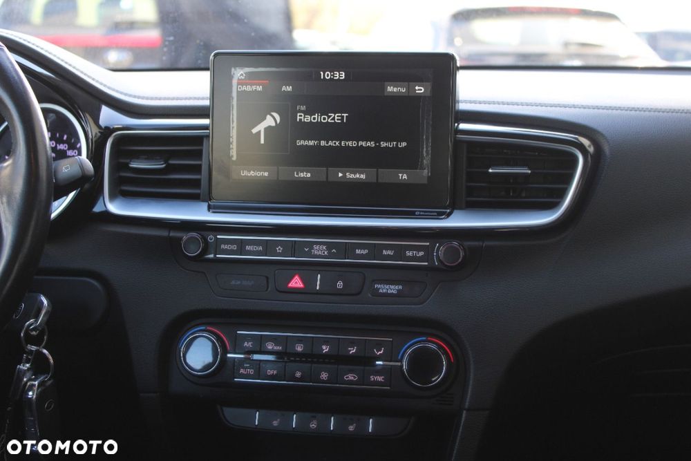 Kia Ceed - 26