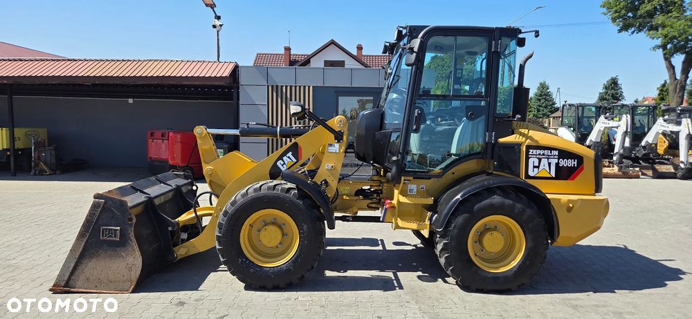 Caterpillar <<Caterpillar 908H, 2008r,opony 90%, zadbana, z Niemiec!>> - 1