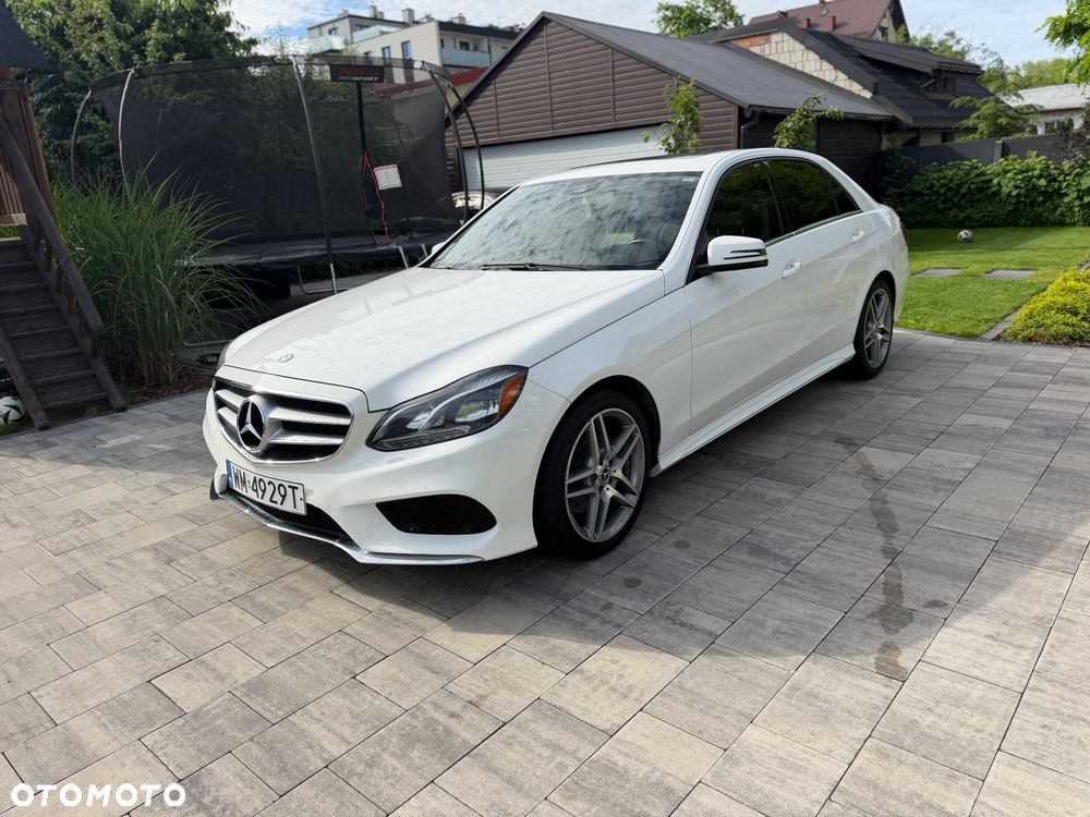 Mercedes-Benz Klasa E 350 4Matic 7G-TRONIC - 32