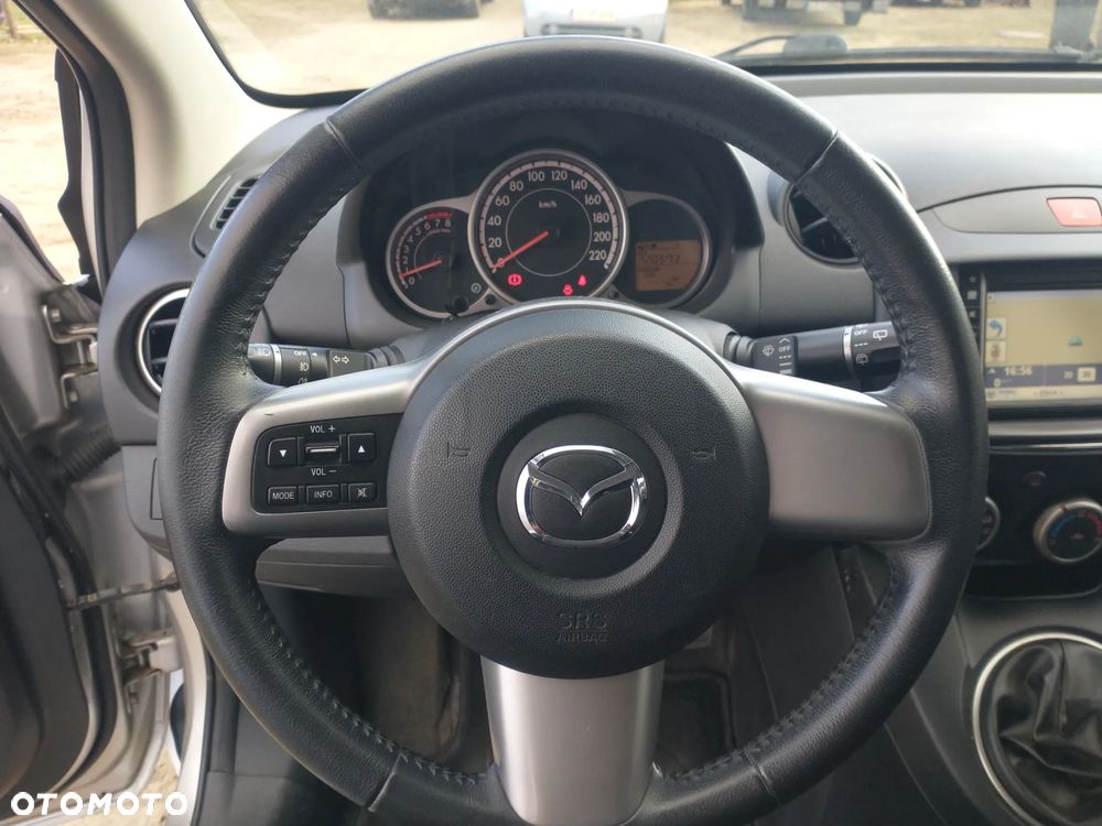 Mazda 2 1.3 MZR Edition 40 Jahre - 10