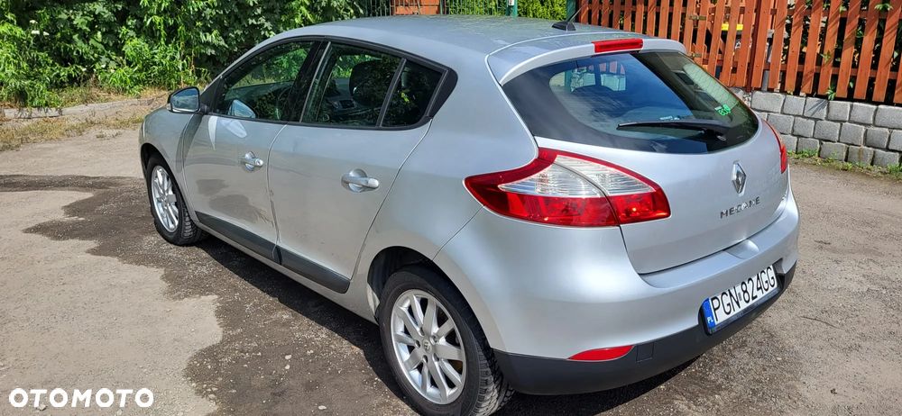 Renault Megane 1.5 dCi Authentique - 9