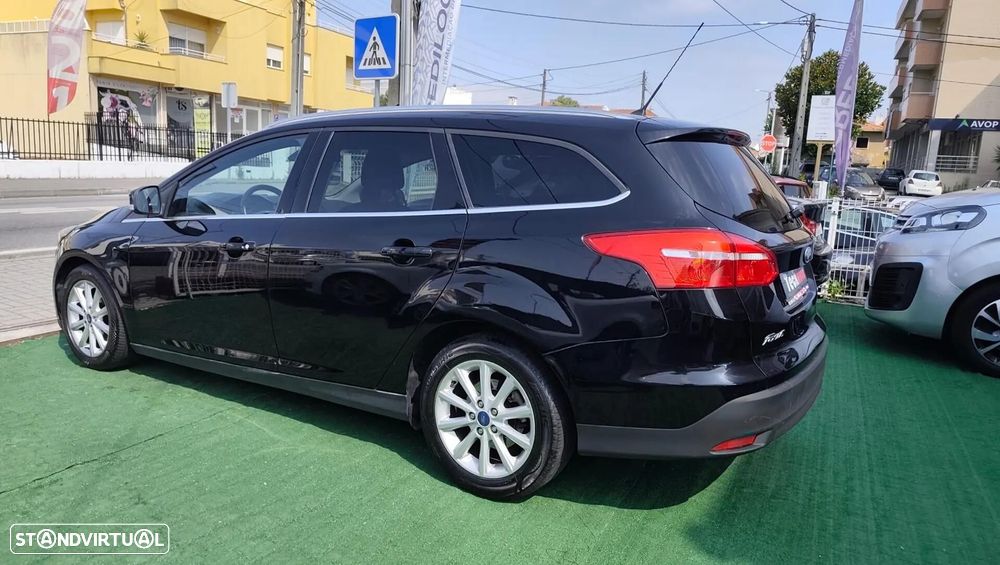 Ford Focus SW 1.5 TDCi Titanium ECOnetic - 6