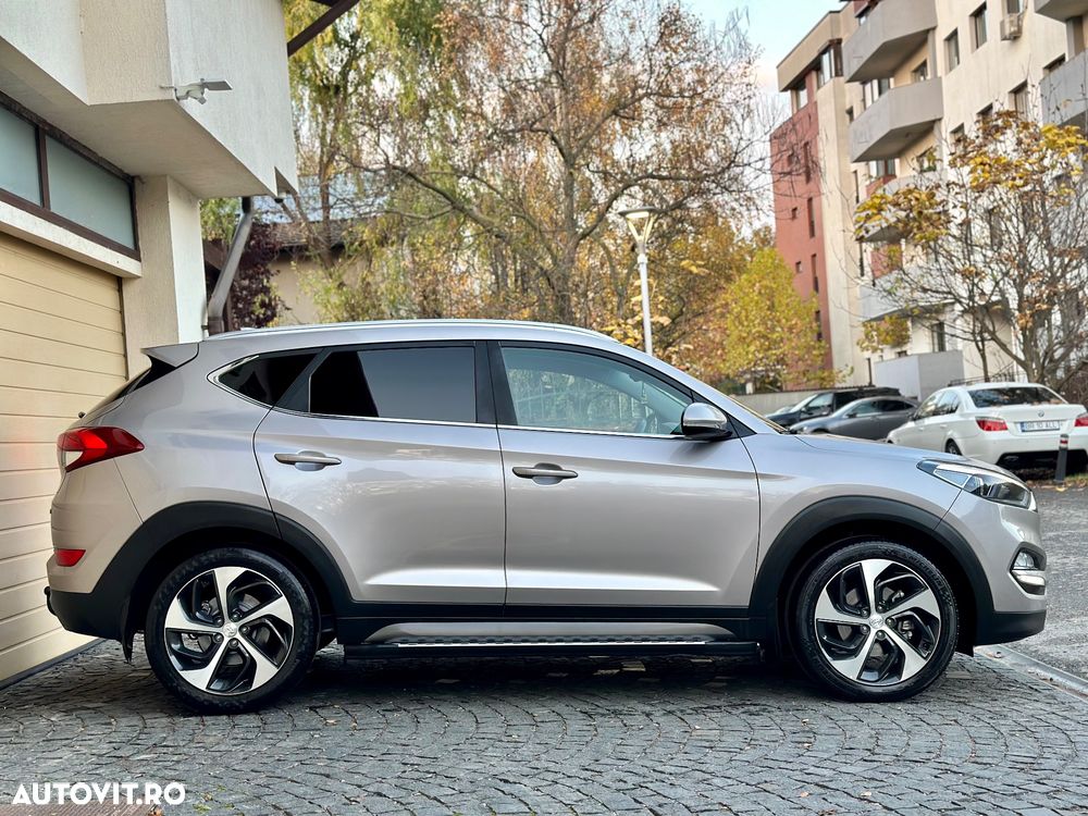 Hyundai Tucson - 10