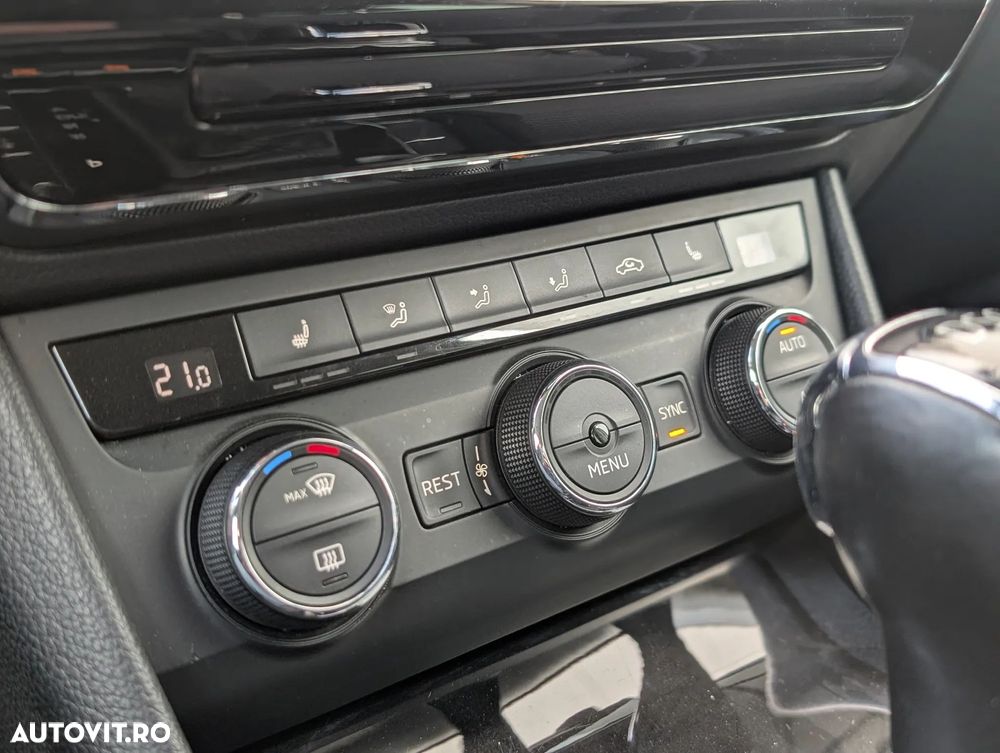 Skoda Superb 2.0 TDI DSG 4X4 Style - 22