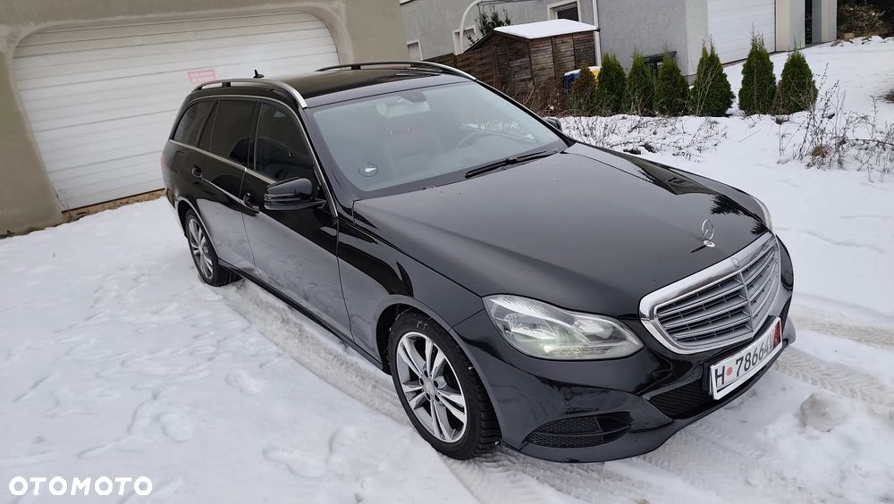 Mercedes-Benz Klasa E 200 CDI 7G-TRONIC Elegance - 24