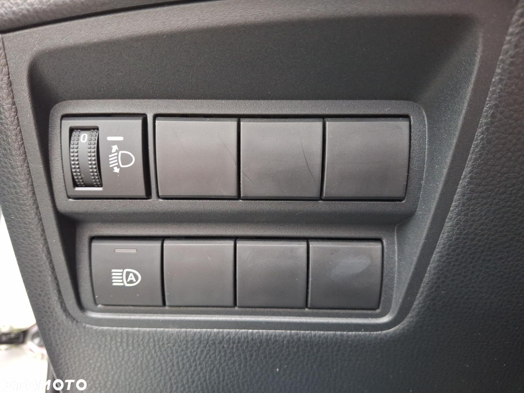 Toyota Yaris Hybrid 1.5 Comfort - 13