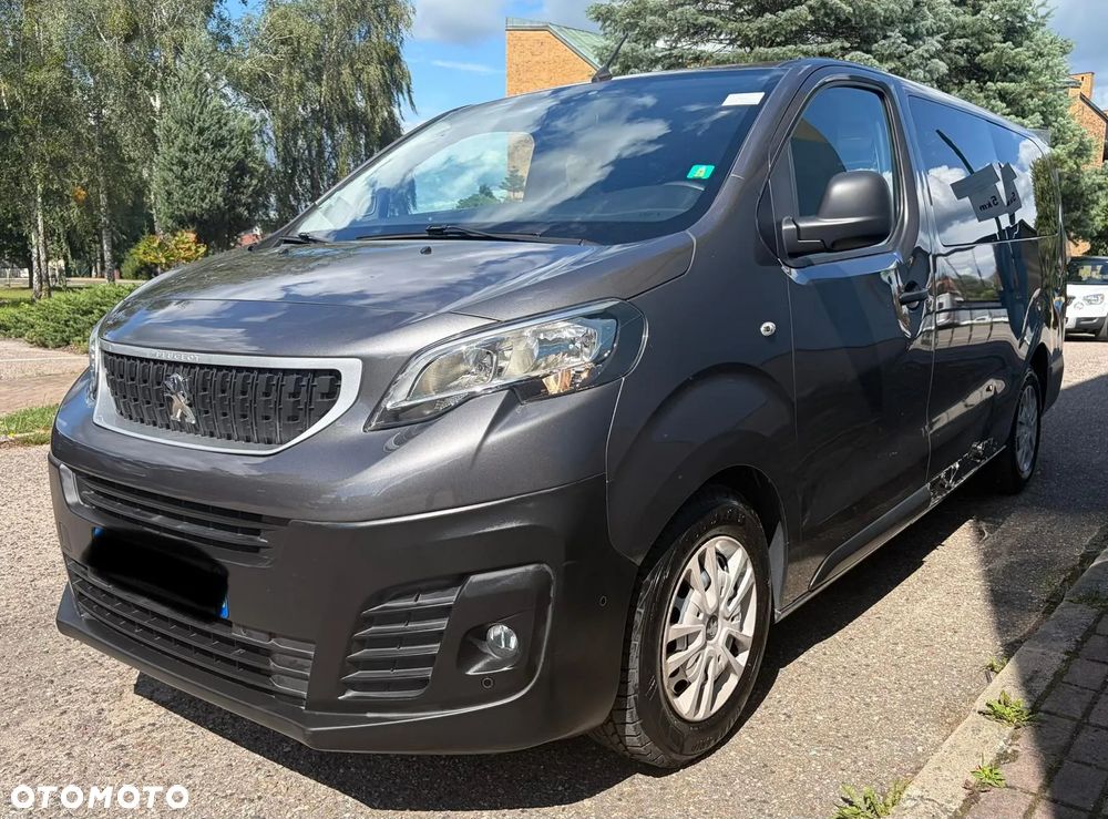 Peugeot Traveller - 9