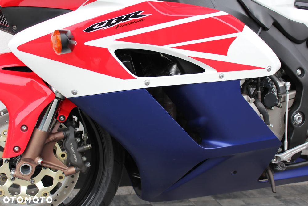 Honda CBR - 13