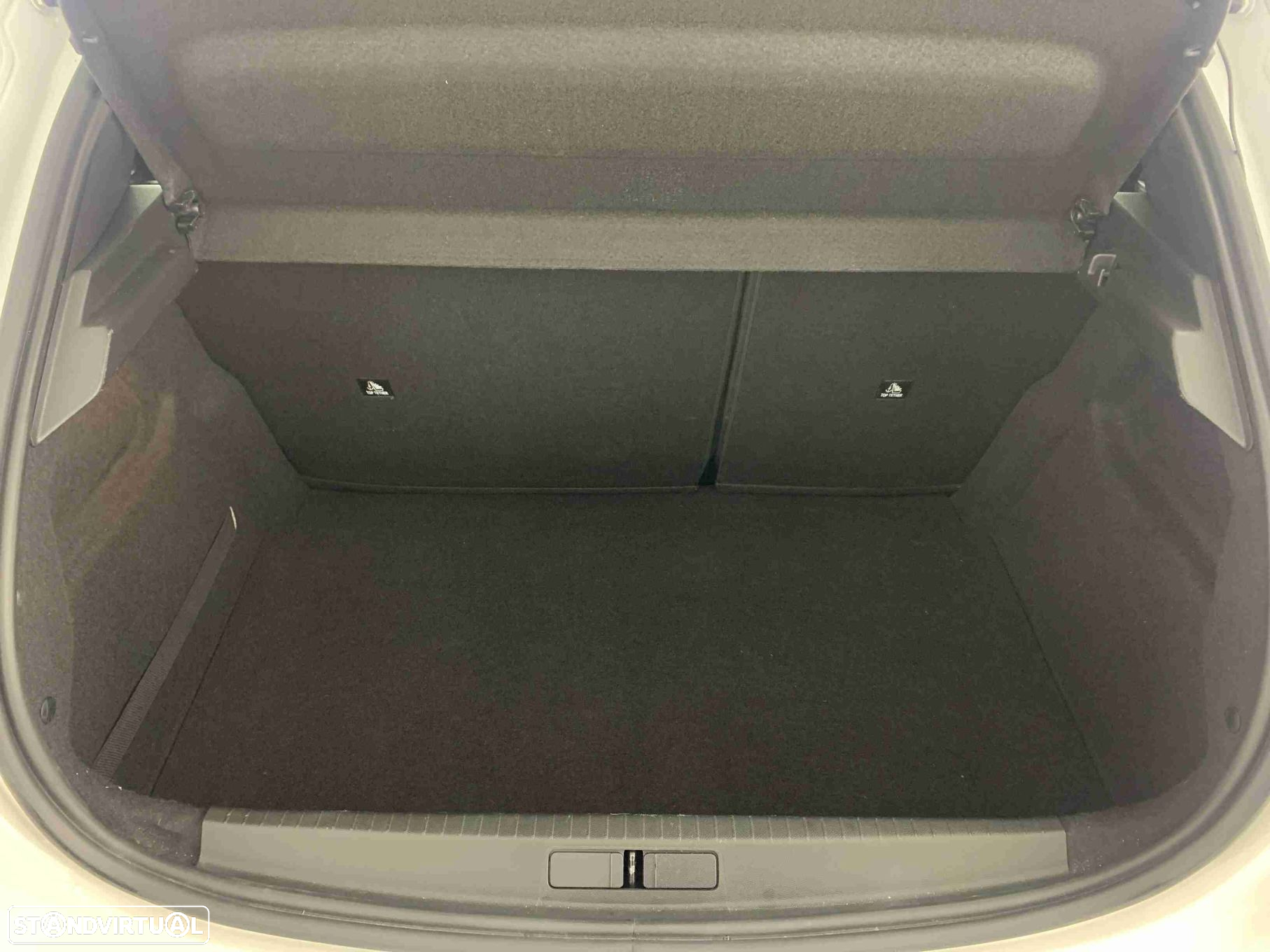 Peugeot 208 1.2 PureTech Active Pack - 14