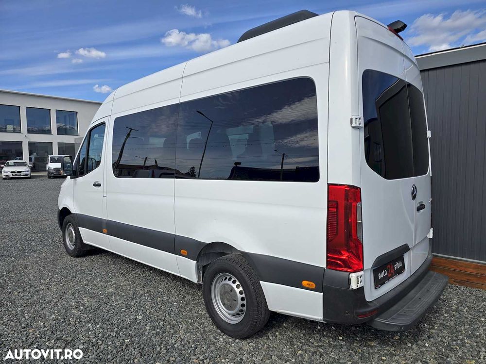 Mercedes-Benz Sprinter - 4