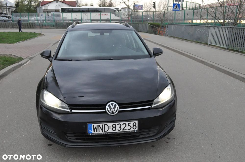 Volkswagen Golf 1.6 TDI BMT Comfortline - 13