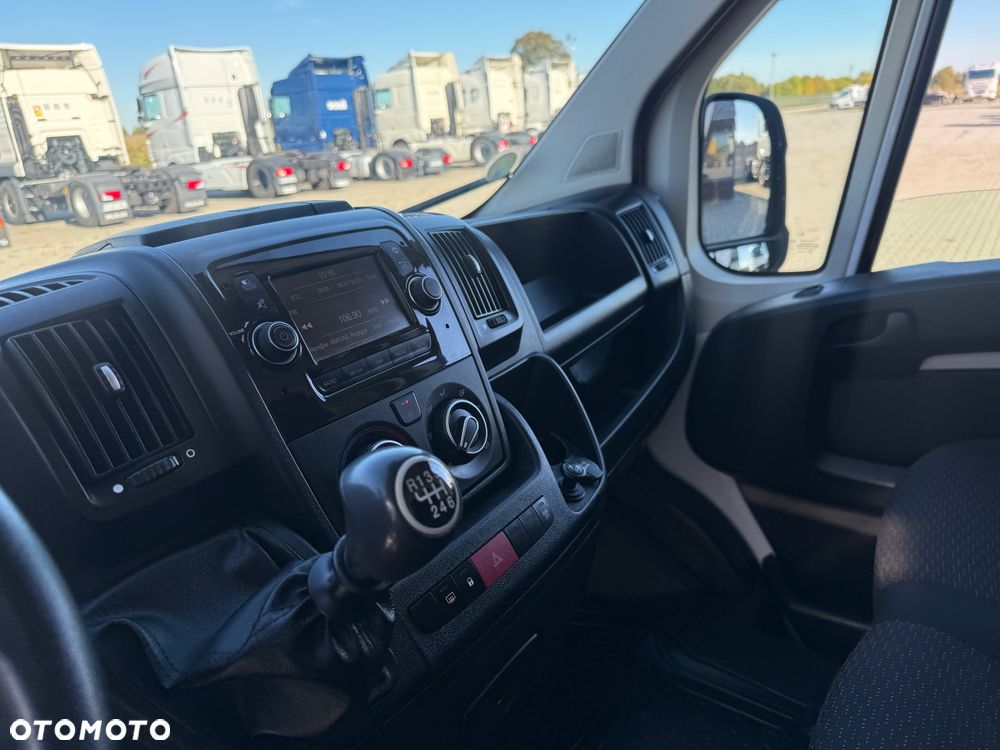 Peugeot BOXER / 2.2 163KM / L2H2 / NISKI PRZEBIEG / BAGAŻNIK / SUPER STAN / / / - 29