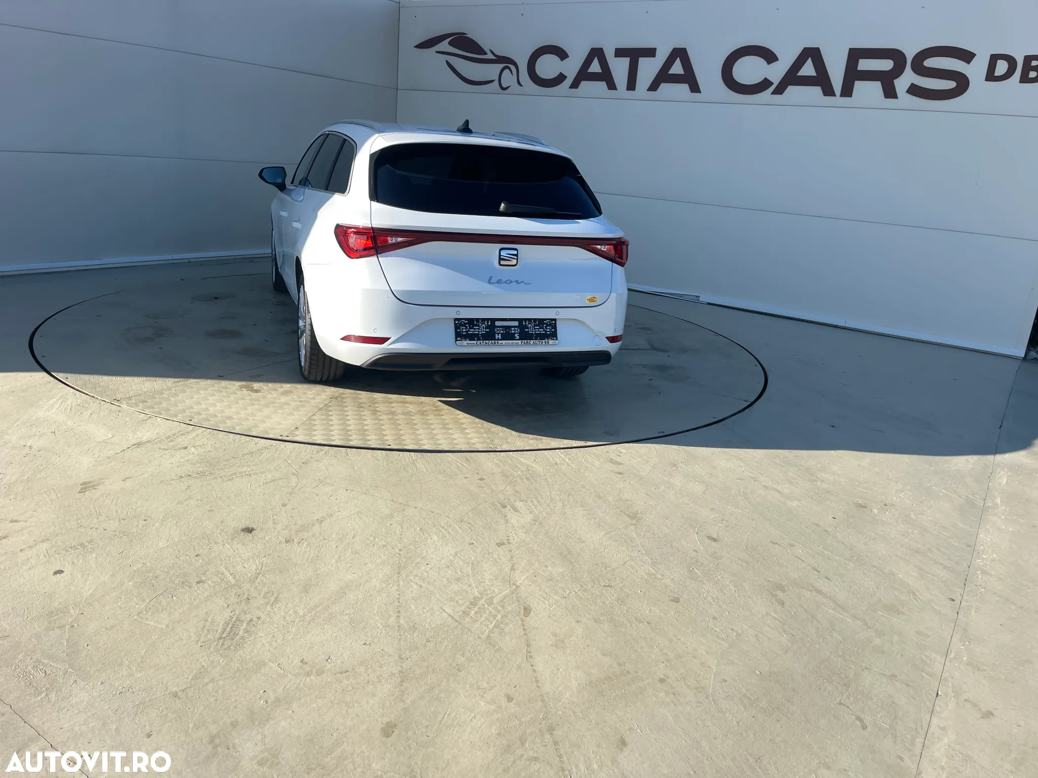 Seat Leon ST 2.0 TDI Start&Stop DSG Xcellence - 11