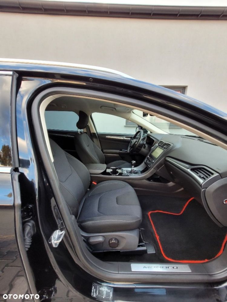 Ford Mondeo 2.0 TDCi Titanium - 19