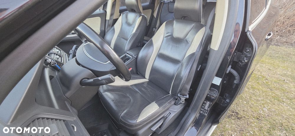 Volvo XC 60 D4 RDesign - 20