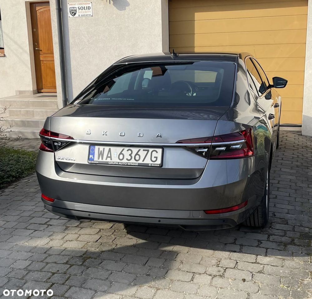 Skoda Superb 2.0 TDI SCR Style DSG - 1