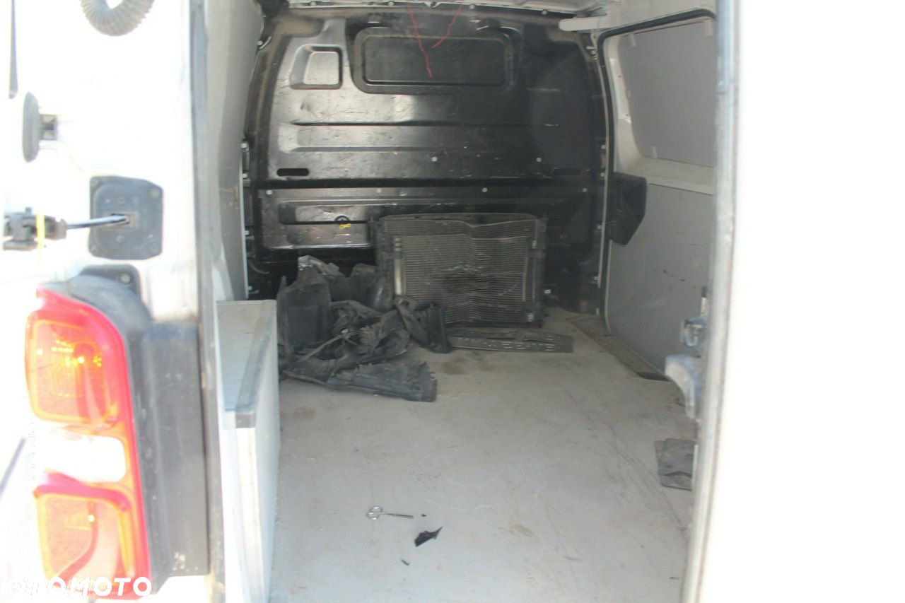 Citroën Jumpy - 13