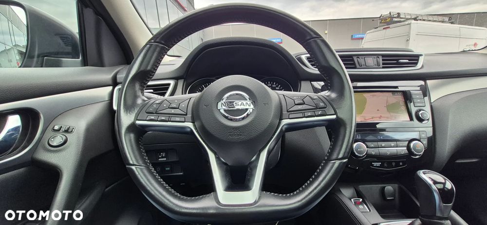 Nissan Qashqai 1.3 DIG-T DCT N-CONNECTA - 16