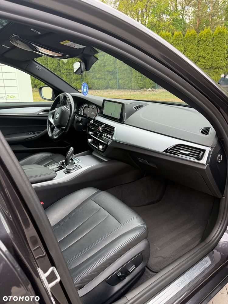 BMW Seria 5 520d - 6