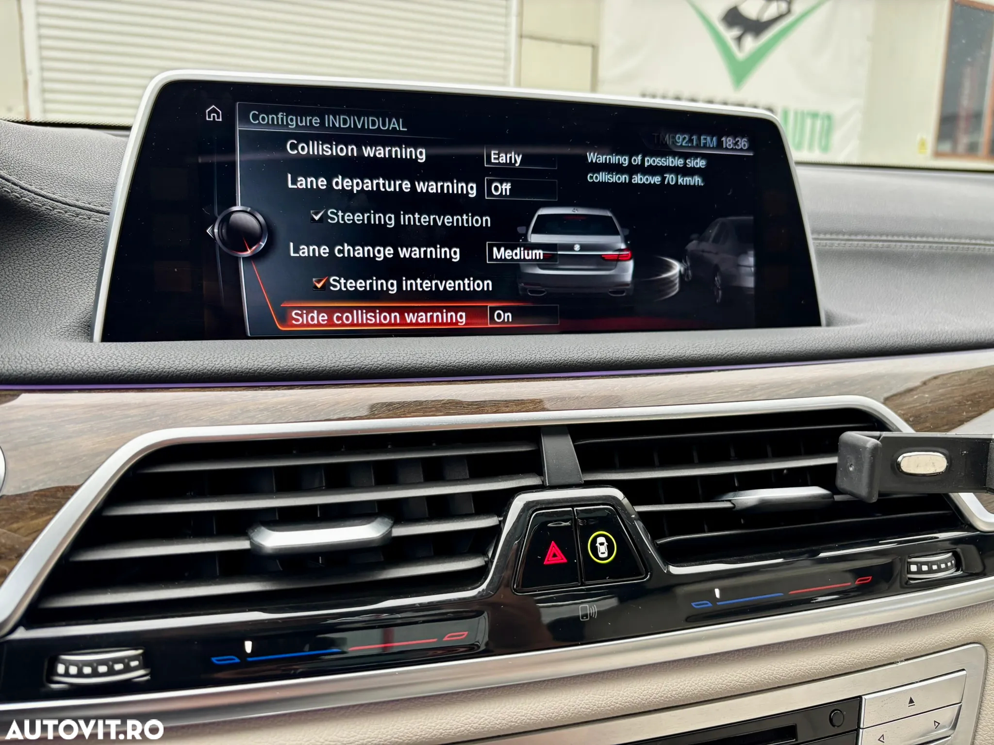 BMW Seria 7 730d xDrive - 25