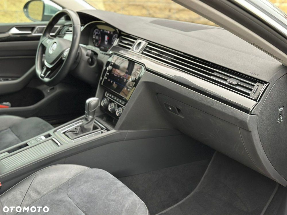 Volkswagen Arteon 2.0 TDI SCR DSG Elegance - 9