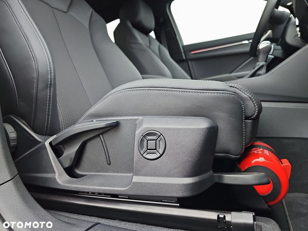 Audi Q3 Sportback - 21