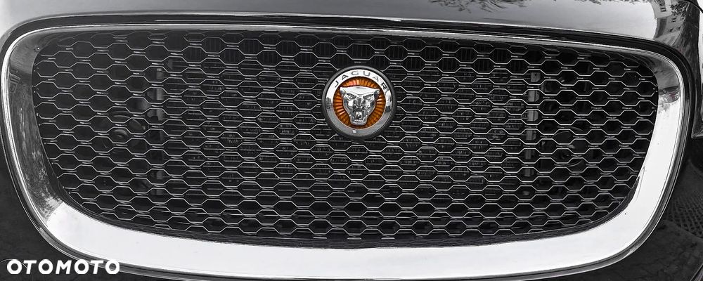 Jaguar F-Pace 2018 photo 5